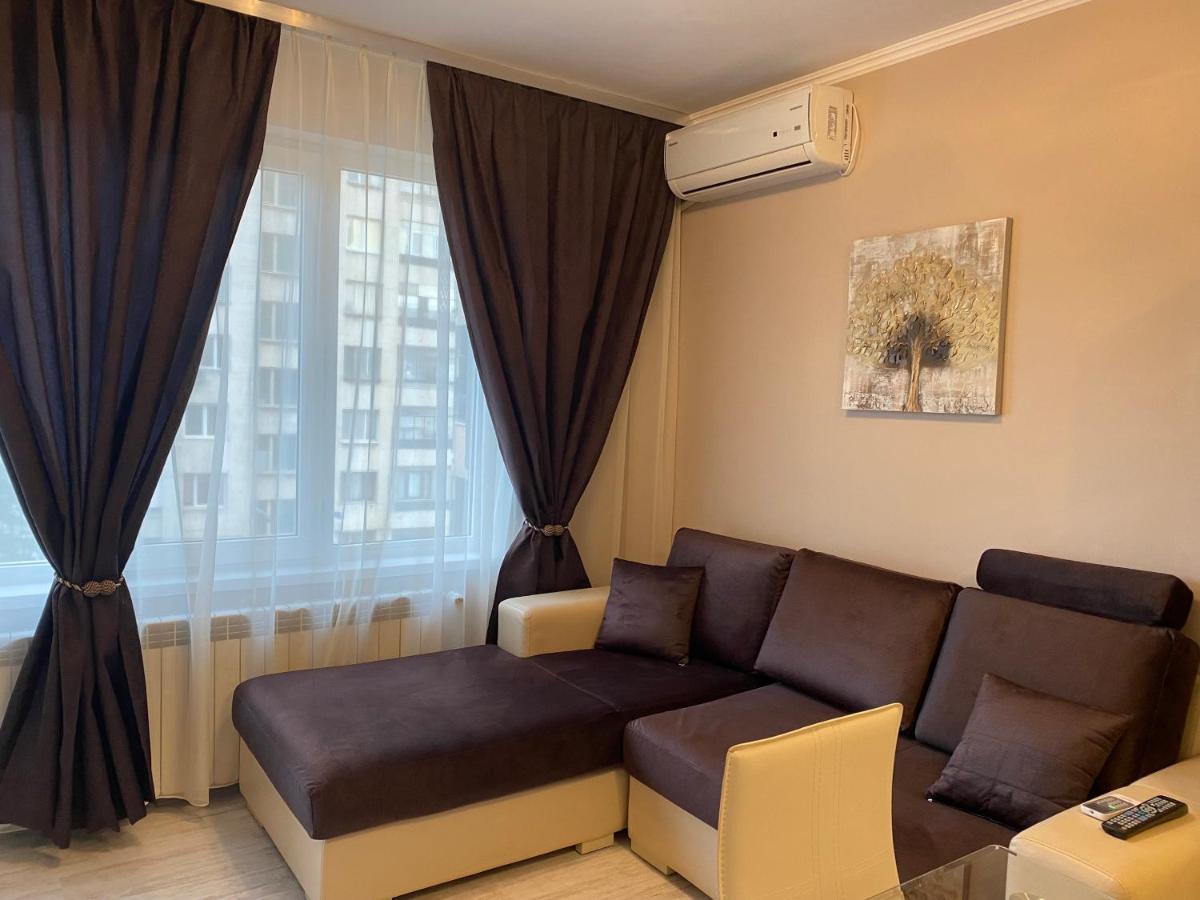 Iva Luxury Apartament Ruse Zewnętrze zdjęcie